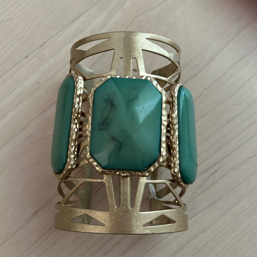 Gold color bracelet w blue green stone